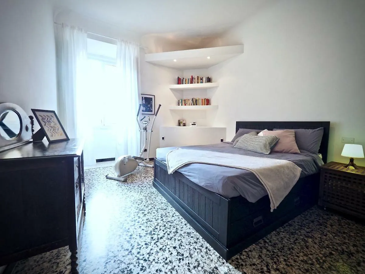 Ferienwohnung DIMORA DI FAMAGOSTA CENTRO - GENOVABNB it