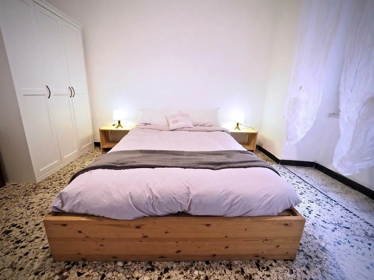Ferienwohnung DIMORA DI FAMAGOSTA CENTRO - GENOVABNB it Italien