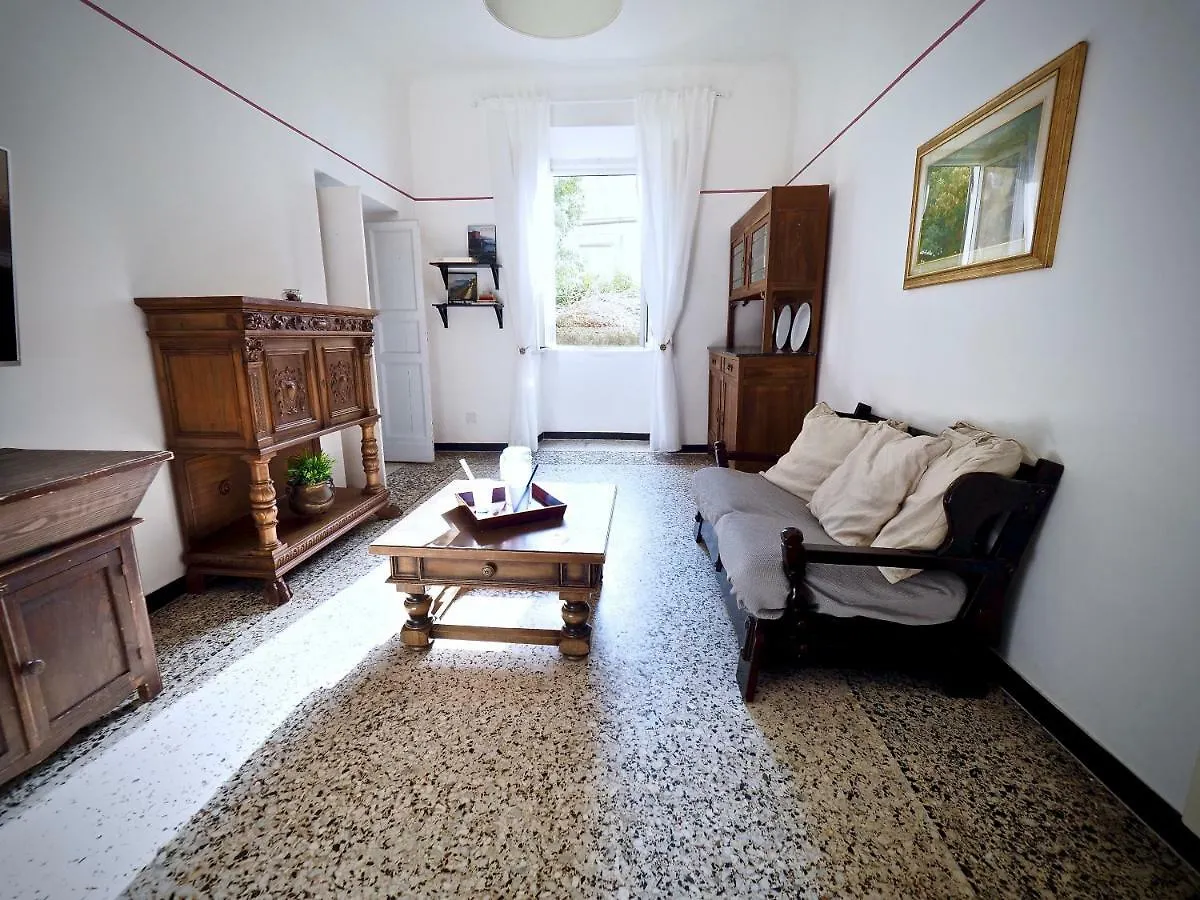 Appartamento Dimora Di Famagosta Centro - Genovabnb It